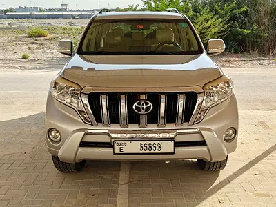 Pristine Toyota Land Cruiser VXR 2015 | GCC Specs | Well Maintained