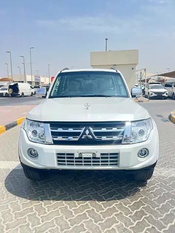 Mitsubishi Pajero GLS 2014 | GCC Specs | Reliable Family SUV