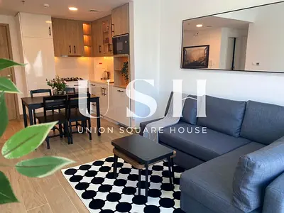Contemporary 1-Bed l Furnished l Vacant