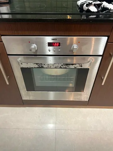 Built-in stainless steel electric oven - used