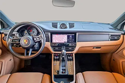 صورة 9 لـ 2025 Porsche MACAN