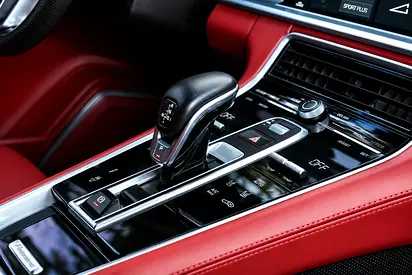 2020 Porsche PANAMERA 照片 5