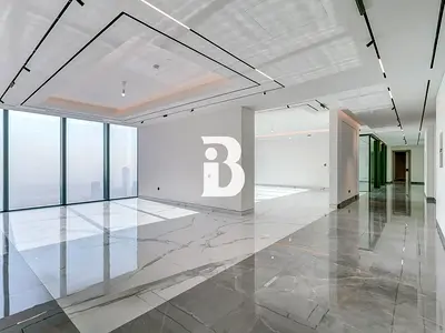 Low Floor | Vacant | Flagship Building