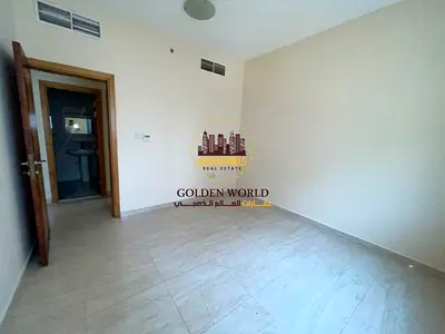 1BR apartment in Al Majaz 3 with parking, master bedroom, built-in wardrobes and 2 bathrooms. Practical layout and comfortable living. **AED 36,999 ye