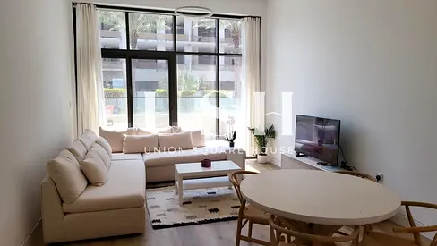 Spacious | Large Balcony | Genuine Resale | Opp Park