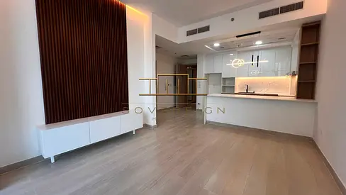 Classy 1BR | Big Balcony | Premium Amenities