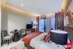 Panoramic Sea And Canal Views | High Floor