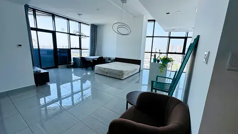 Huge & Spacious - Semi Furnished – Pool View