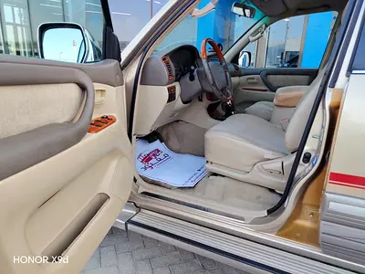 صورة 10 لـ 2005 Toyota LAND CRUISER