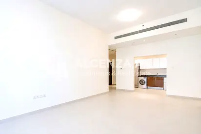 Modern | Well maintained | Pet friendly | Nice Location