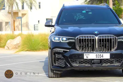BMW X7 M50i xDrive M-Sport 2021