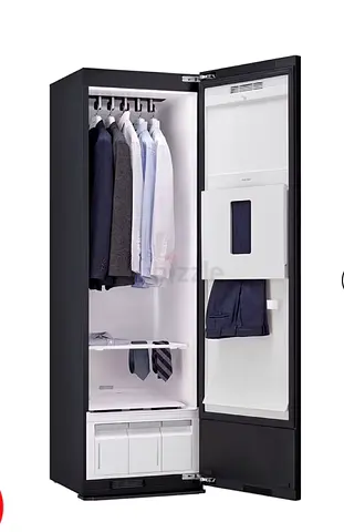 LG Styler LSC5GMR80H Garment Care & Steam Closet – Excellent Condition