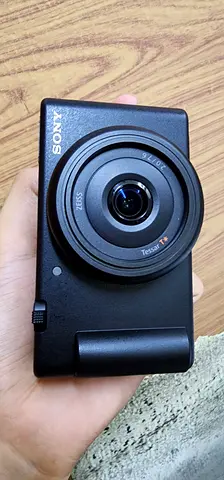 Sony Zv-1F-style Compact Camera (kit - Good Working Condition