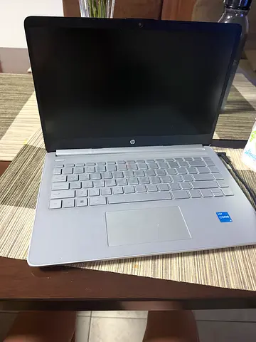 Laptop