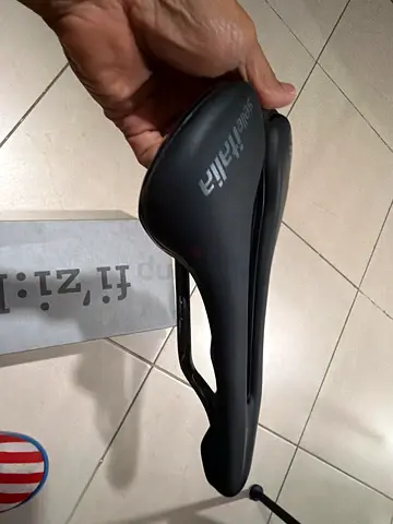 Selle Italia elite superflow saddle