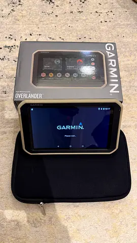 Garmin Overlander Off-Road Navigator - Excellent Condition with box and worldwide + birdseye maps