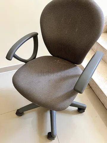 Used ergonomic office task chair with armrests - grey fabric (2 nos)