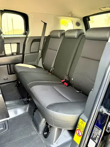 2010 Toyota FJ CRUISER — миниатюра 18