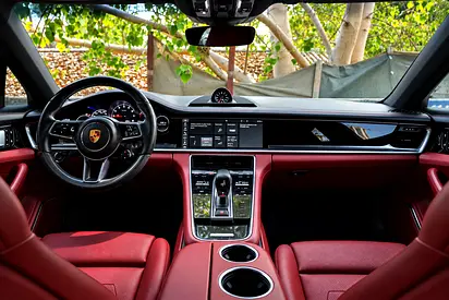2020 Porsche PANAMERA 照片 4
