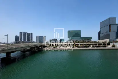 Vacant | Spacious 3 Bedrooms | Full Canal Views