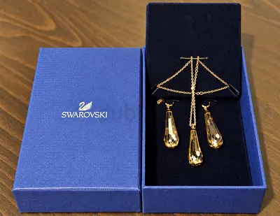 Swarovski gold-tone crystal teardrop pendant necklace and earrings set