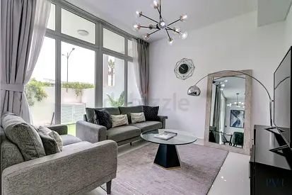 Chic 3BR Villa | Private Backyard | Damac Hills 2