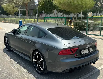 2015 AUDI RS7 — фото 5