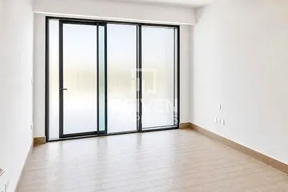 Brand New | Spacious and Bright | Vacant