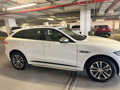 2019 Jaguar F-PACE — фото 2