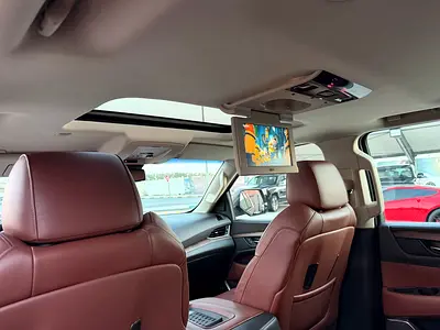 2016 Cadillac ESCALADE — фото 8