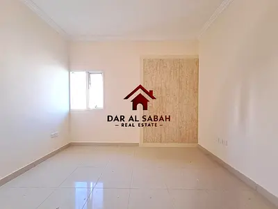 Ready to move in 2bhk•Wardrobes•well Maintained building•Near to sahara mall•in 45k only
