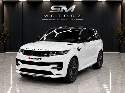 Black Edition | Land Rover Warranty/Service - 10.2028 | Al Tayer GCC