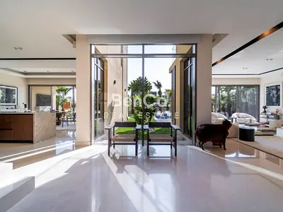 6 Bedrooms | Fully Furnished | Huge Plot