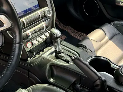 صورة مصغرة 10 لـ 2021 FORD MUSTANG