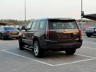 2016 Cadillac ESCALADE — фото 2