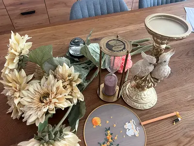Free decorative items