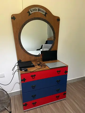 dresser with mirror and 4-drawer chest - good condition