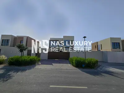 Single Row | End Unit | Ready to move in