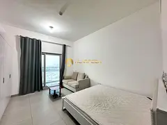 Furnished Studio | Modern Living | Mid Floor