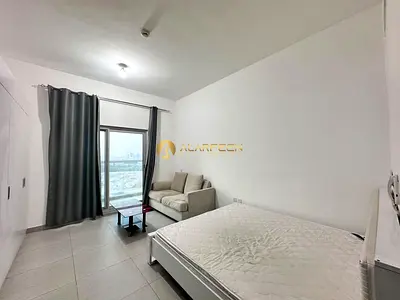 Furnished Studio | Modern Living | Mid Floor