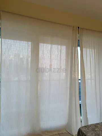 White Linen-Look Sheer Curtains - Pair, Good Condition.       Size - 200x260cm - pack of two