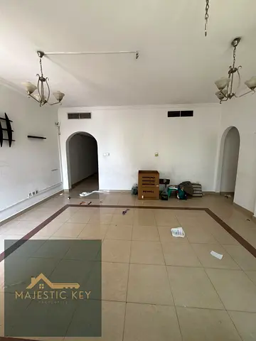 BIGGEST APARTMENT!!2BHK APARTMENT WITH BALCONY AND CENTRALISED AC AND CENTRALISED GAS JUST IN 43K