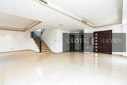 Spacious Plot | Contemporary | Well Maintained