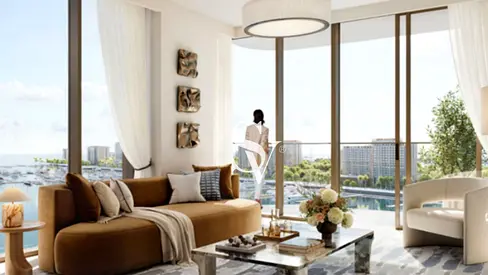 Large Layout - Prime Location - Waterfront Living