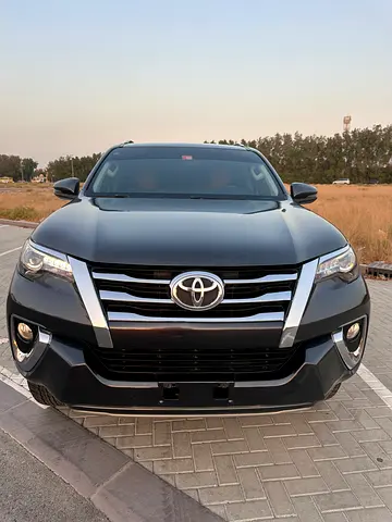 Pristine Toyota Fortuner VXR 2020 | GCC Specs | Top Option