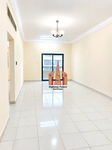 Spacious 1bhk apartment with balcony Near to sahara mall