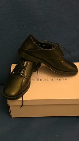 Charles & Keith black leather oxford shoes - size 35