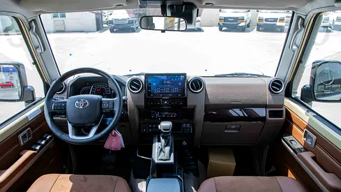 صورة 12 لـ 2026 Toyota LAND CRUISER 70 SERIES