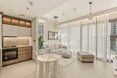 Vacant | Pool and Park View | Fully Furnished