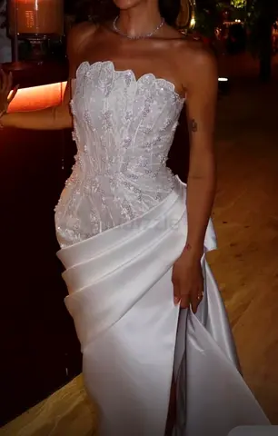 Gorgeous Wedding or evening dress designer Laith Maalouf  2in1 transformed White Lace & Satin dress